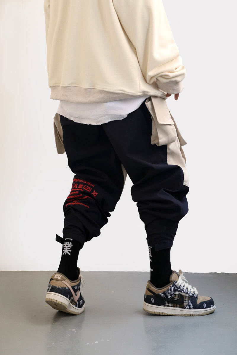 Niepce Inc Japanese Streetwear Black Men's Cargo Pants (Black-p8, S) at   Men's Clothing store