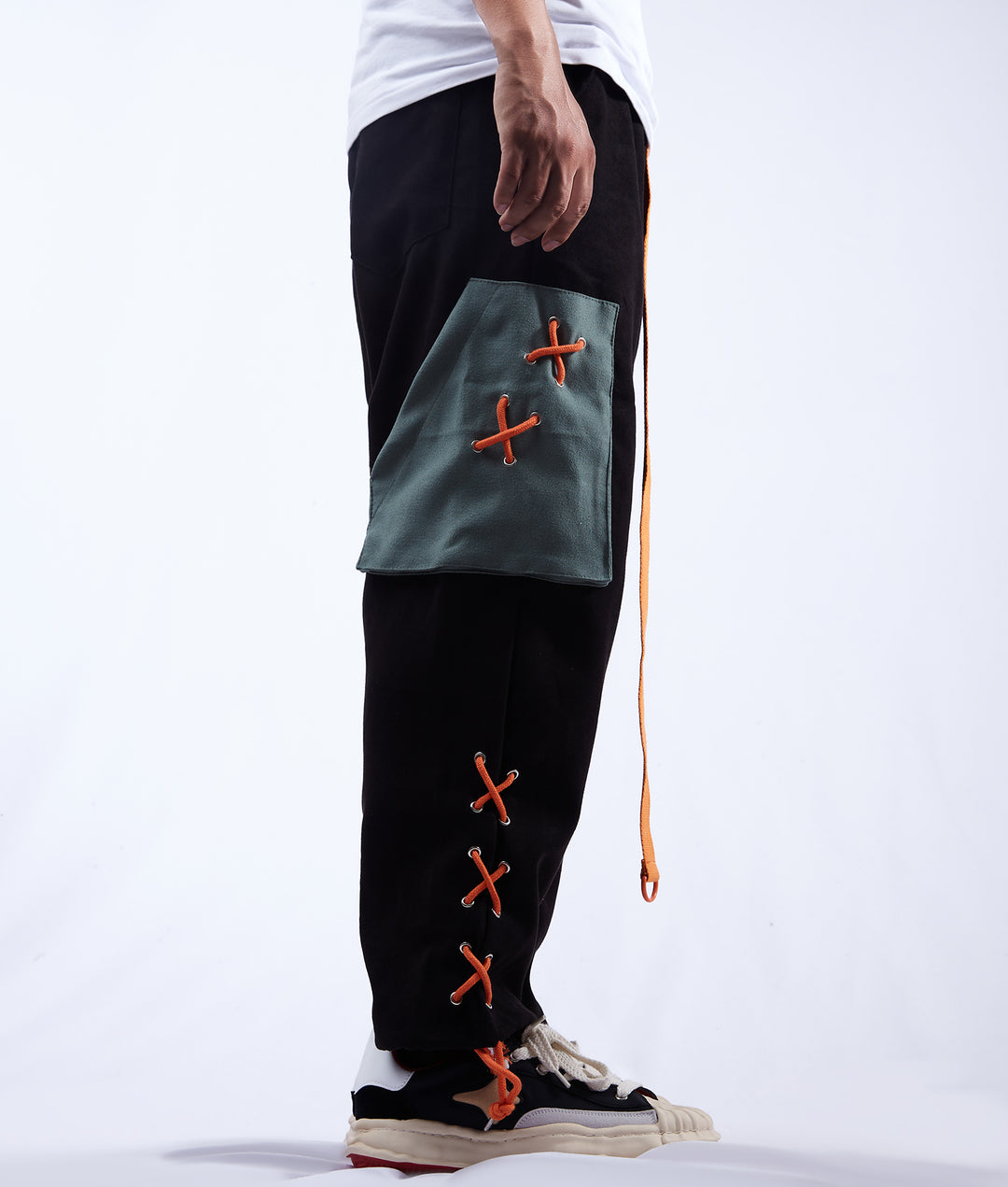 YEP5 UUC Laced Pants – Niepce