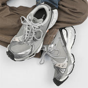 S25888 Grey Norus Sneakers