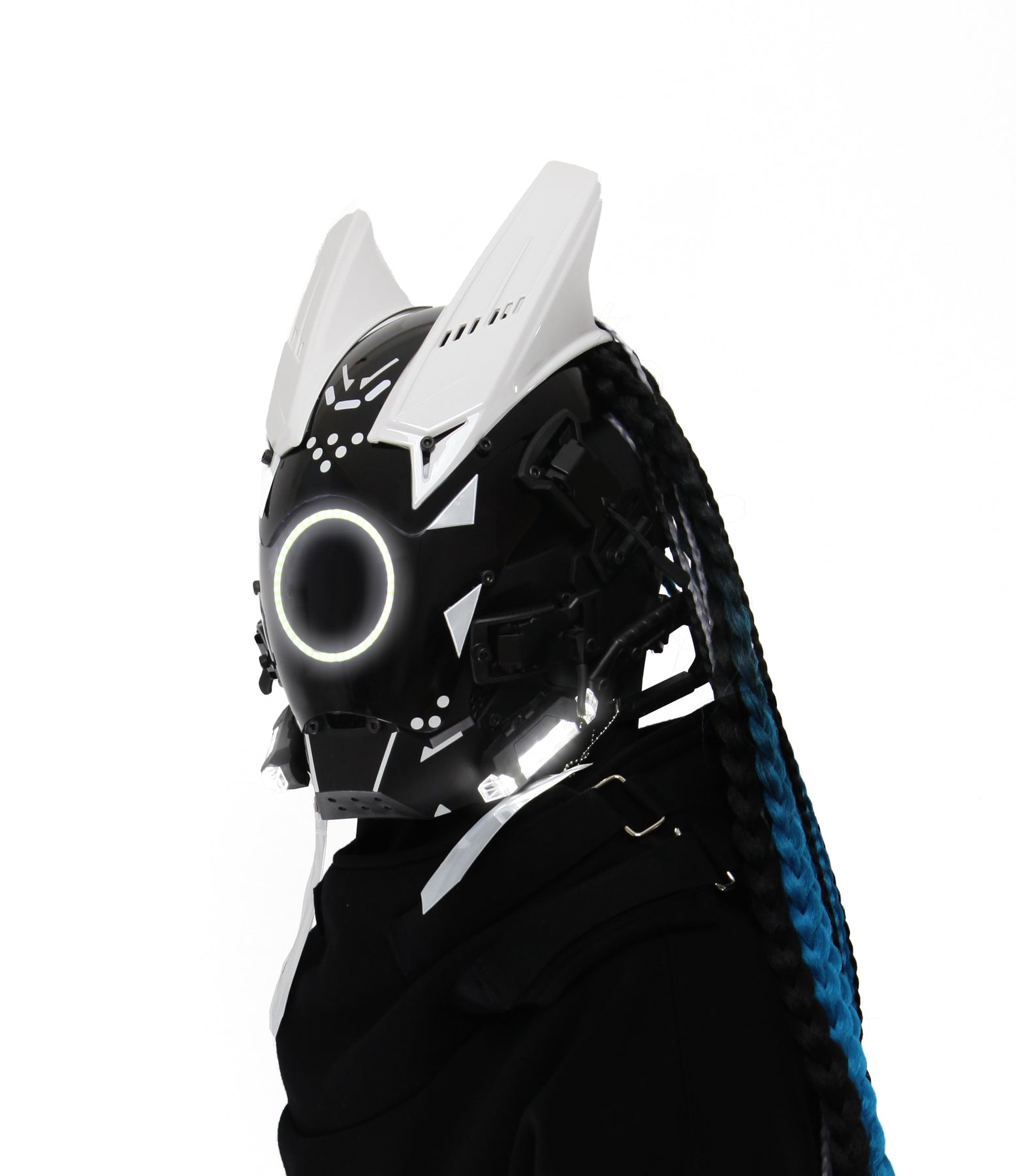 Tech Pattern Mask D-Ci White Tech Mask (With Braids) – Niepce