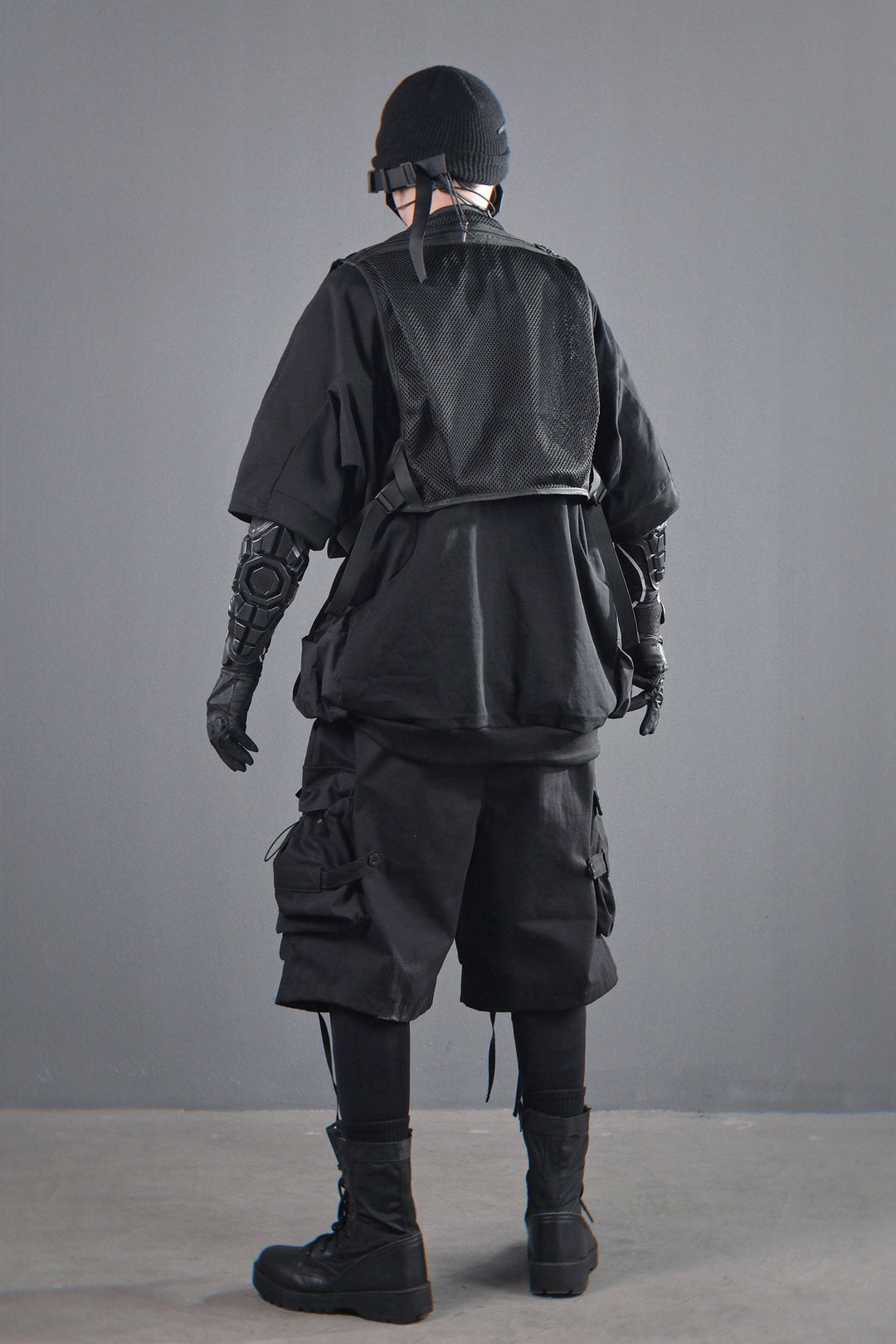 HiV5 Techwear Utility Vest – Niepce