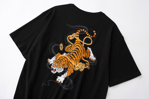 Camiseta con bordado Tiger Rebirth