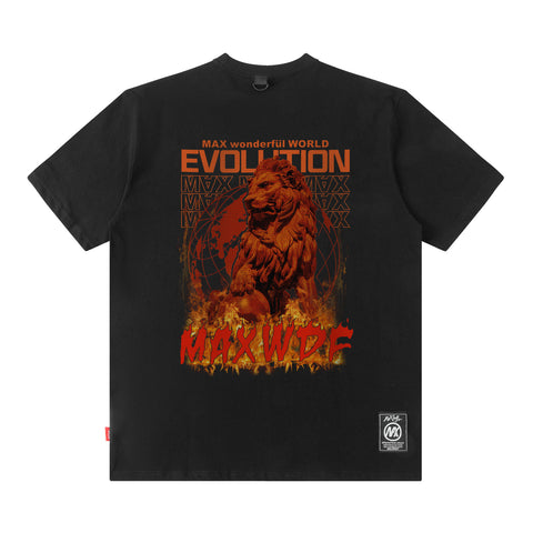 Brennendes Löwen-T-Shirt