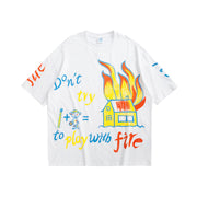 Haus auf Feuer Doodle T-Shirt