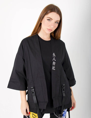 Damenhemd mit berüchtigter Samurai-Stickerei 